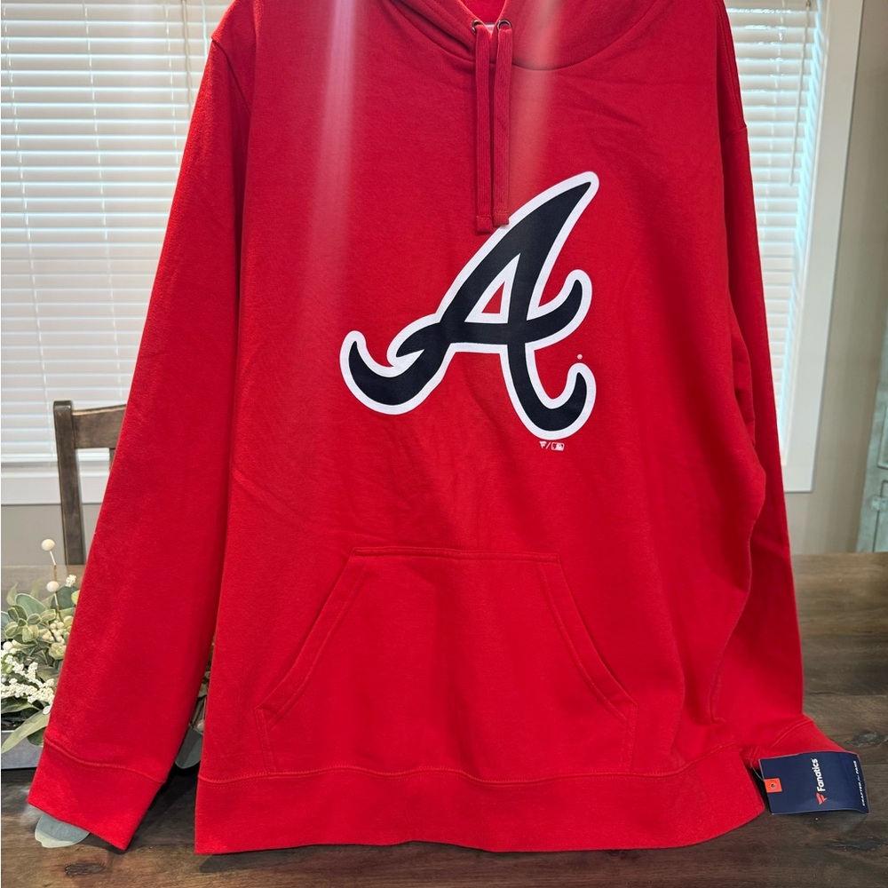 NWT Fanatics Red Atlanta Braves Hoodie